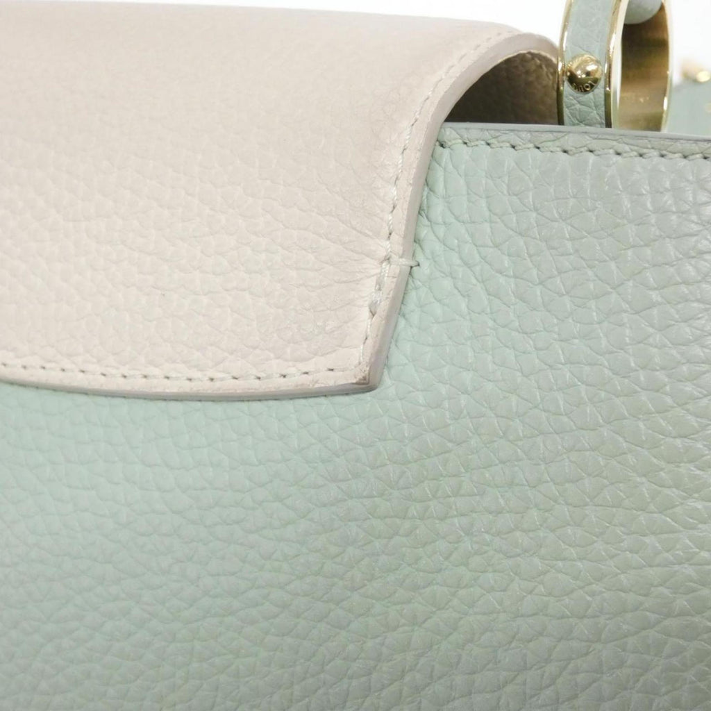 Louis Vuitton Gold Handbag (Pre-Owned)