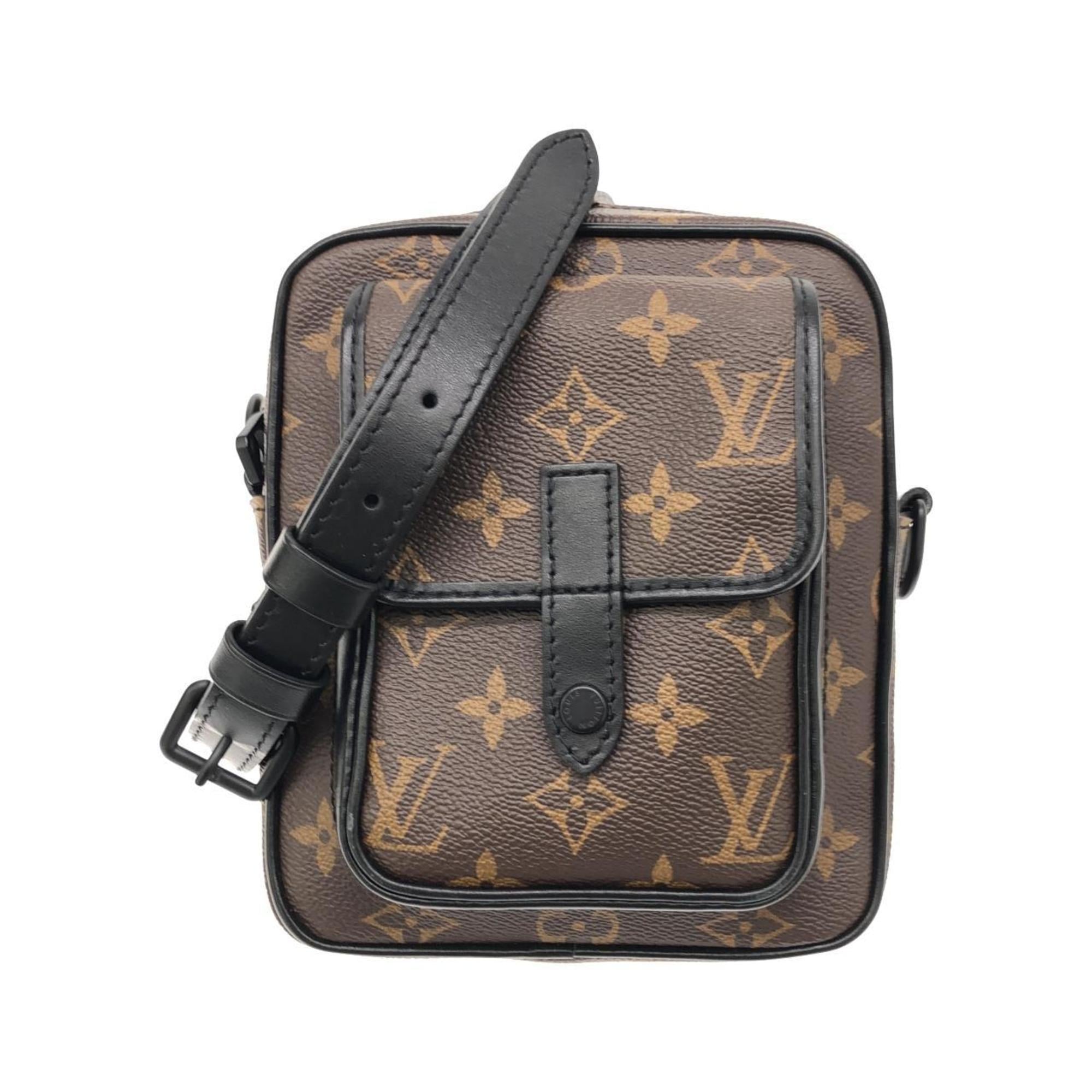 Louis Vuitton Marron Coated Canvas Shoulder Bag (Pre-Owned)