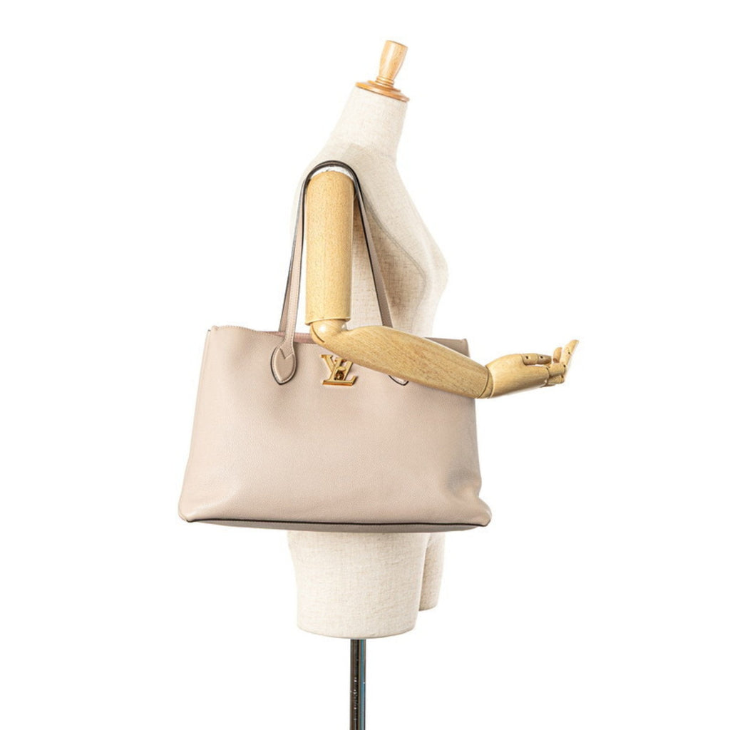 Louis Vuitton Beige Grayish Leather Shoulder Bag Tote Bag (Pre-Owned)