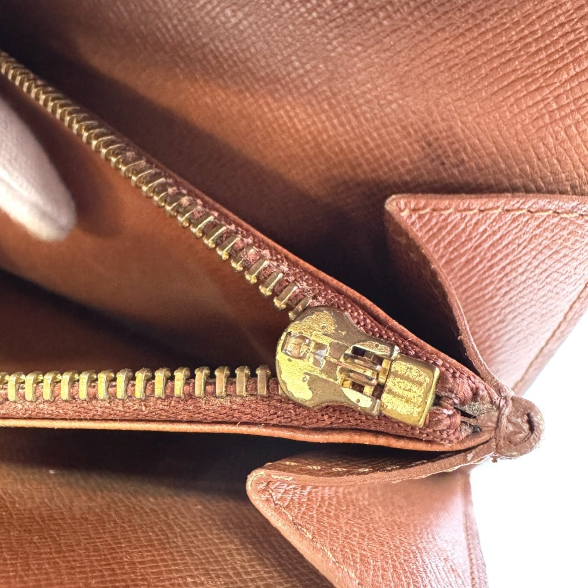 Louis Vuitton Brown Leather Wallet (Tri-Fold) (Pre-Owned)