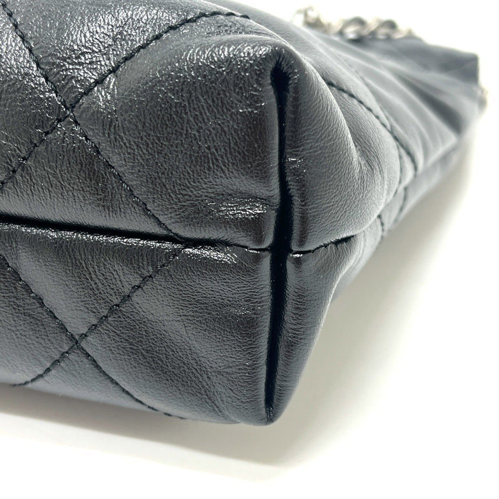 22 Chain Hobo Quilted Calfskin Mini