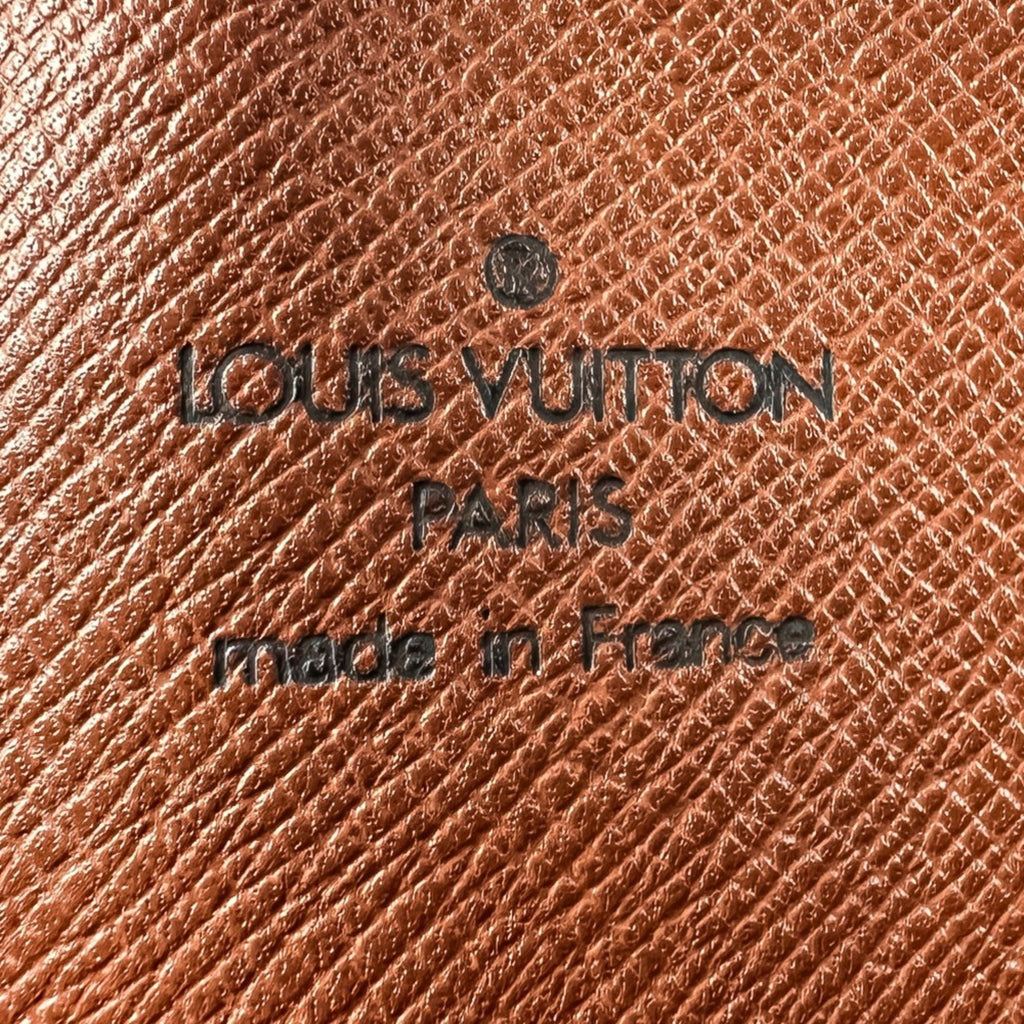 Louis Vuitton Brown Pochette (Pre-Owned)
