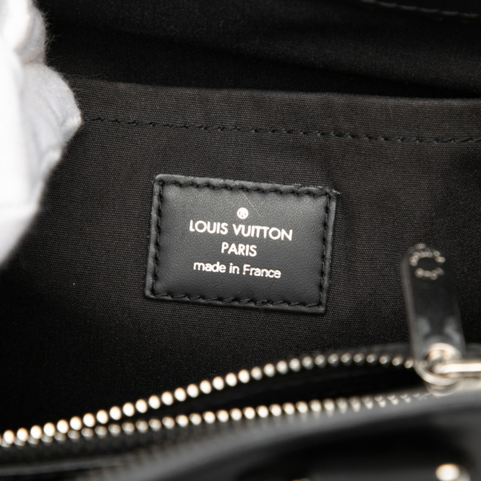 Louis Vuitton Black Noir Leather Handbag Tote Bag (Pre-Owned)