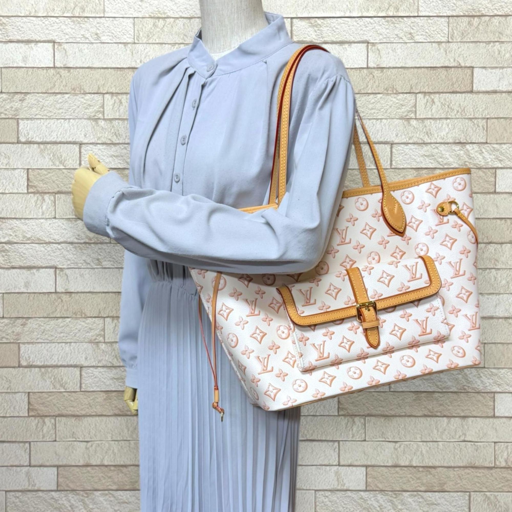 Louis Vuitton Beige Ivory Pvc Tote Bag (Pre-Owned)