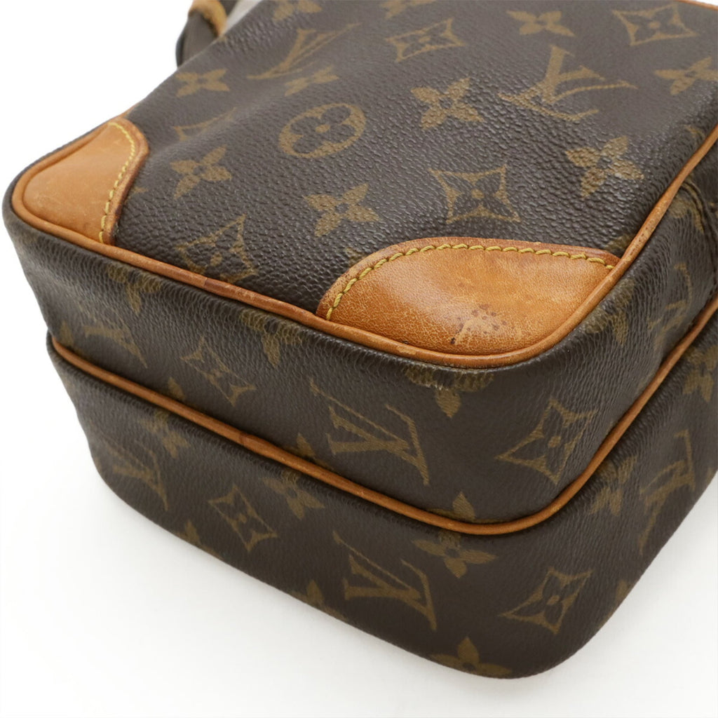 Louis Vuitton Brown Coated Canvas Pochette Shoulder Bag (Pre-Owned)