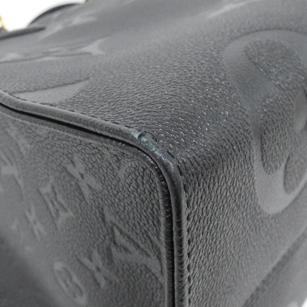 Louis Vuitton Black Leather Handbag (Pre-Owned)
