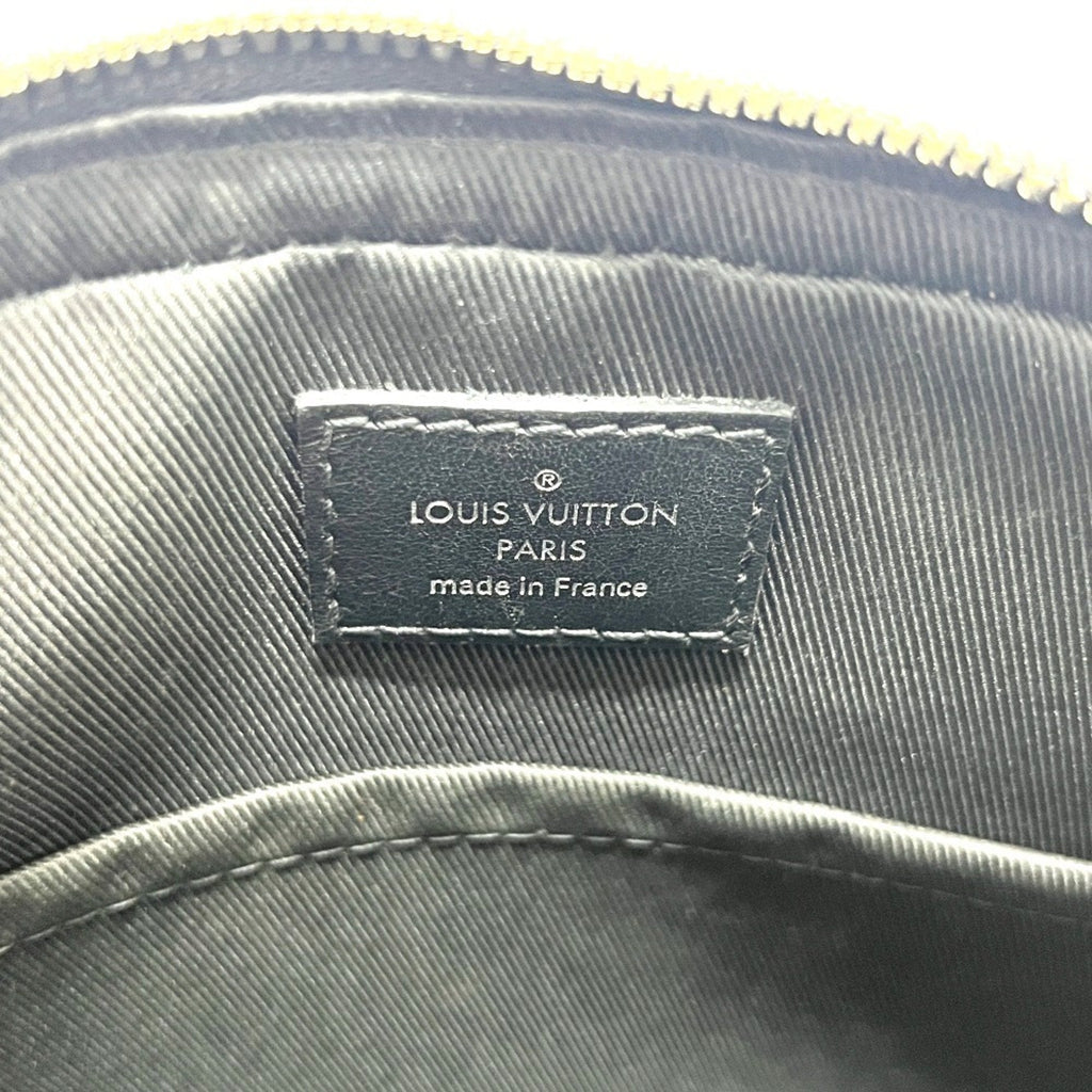 Louis Vuitton Black Galle Damier Graphite Shoulder Bag (Pre-Owned)