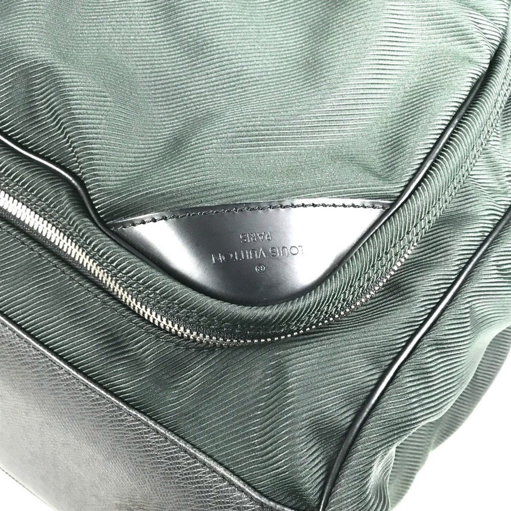 Louis Vuitton Black Episea Galle Khaki Taiga Leather Boston Bag Garment Case Handbag Shoulder Bag (Pre-Owned)