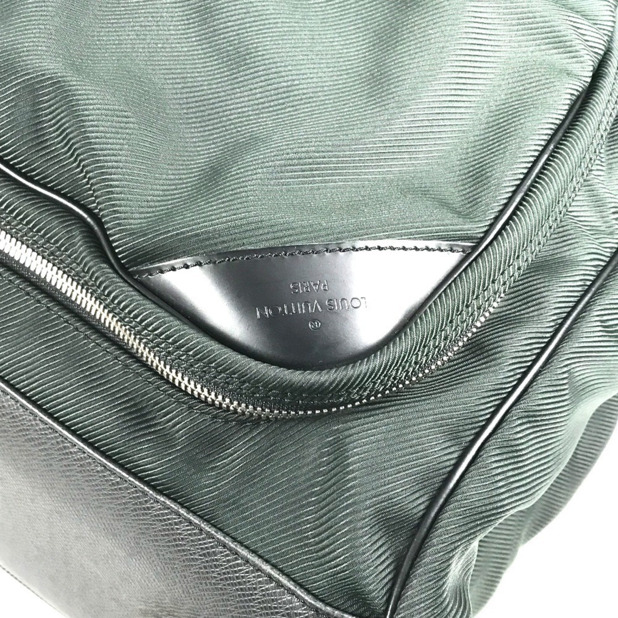 Louis Vuitton Black Episea Galle Khaki Taiga Leather Boston Bag Garment Case Handbag Shoulder Bag (Pre-Owned)