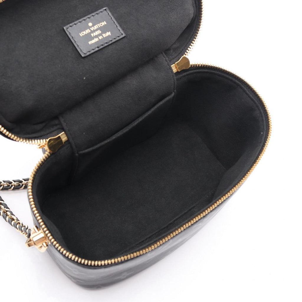 Louis Vuitton Black Leather Handbag (Pre-Owned)