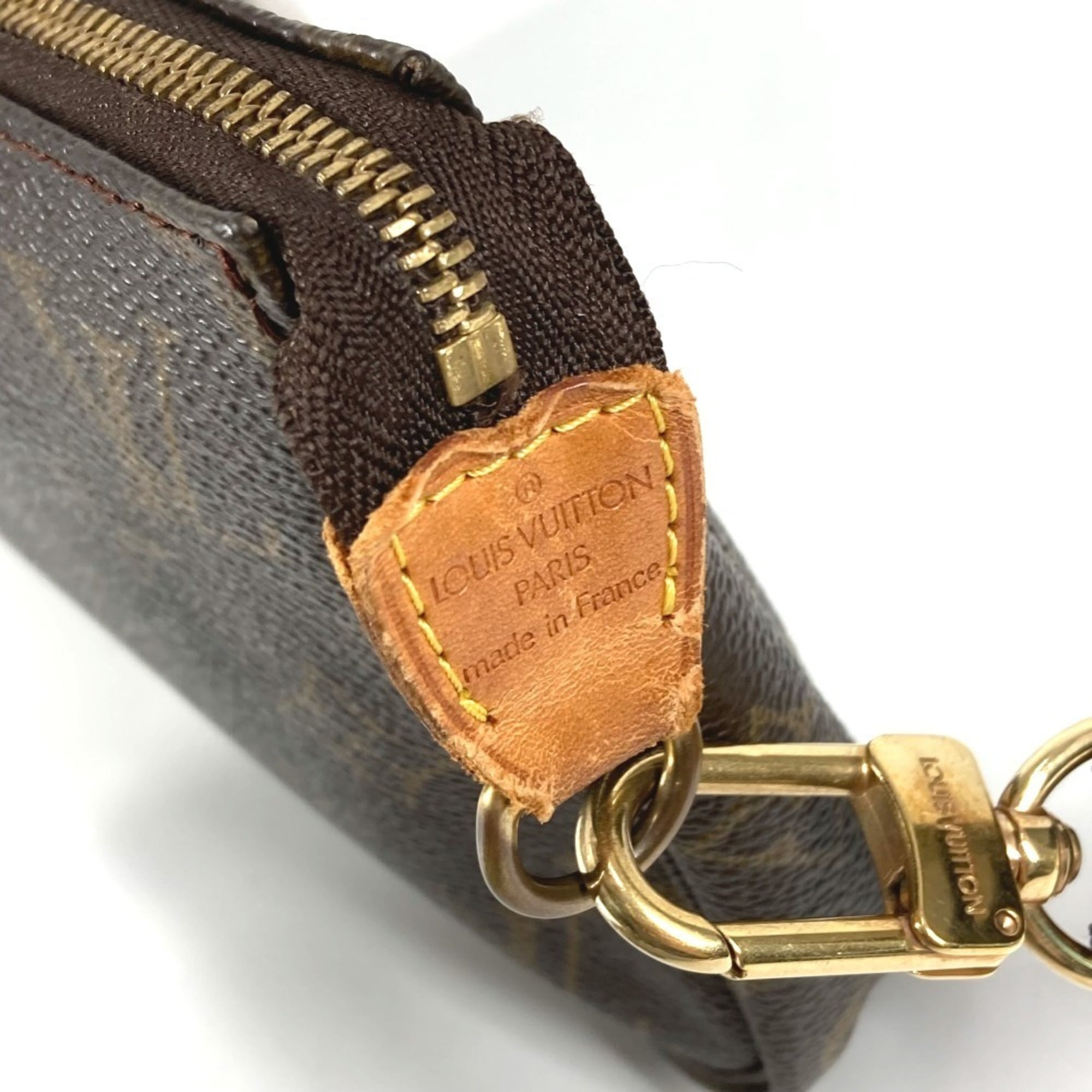 Louis Vuitton Brown Monogram Monogram Pochette Pouch Shoulder Bag (Pre-Owned)