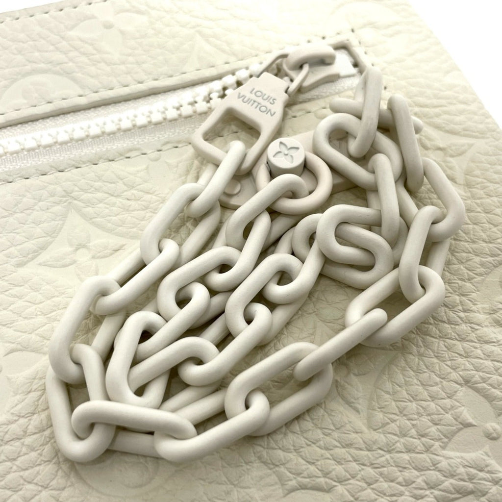 Louis Vuitton Blanc White Leather Clutch Bag Pochette (Pre-Owned)