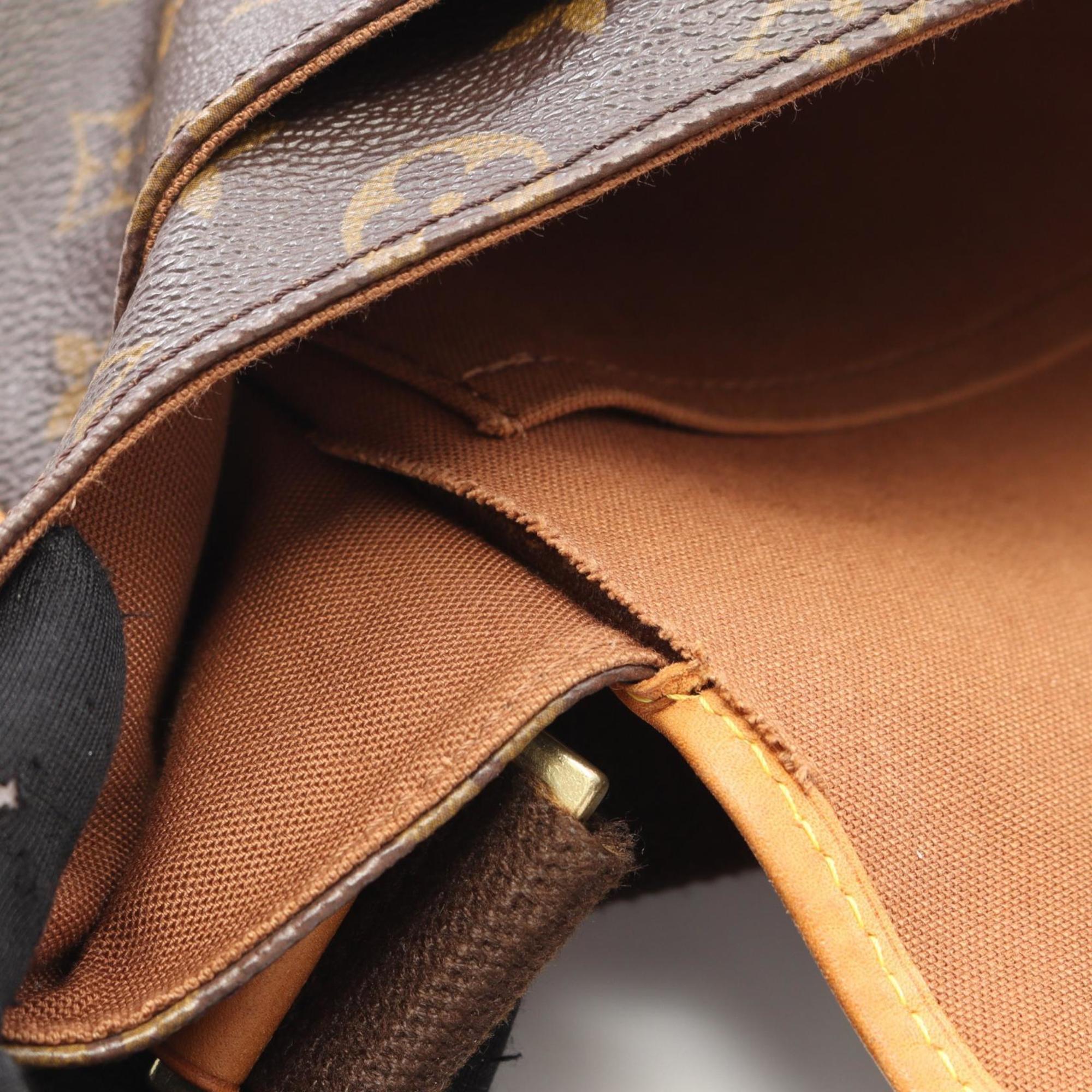 Louis Vuitton Brown Coated Canvas Leather Shoulder Bag (Pre-Owned)