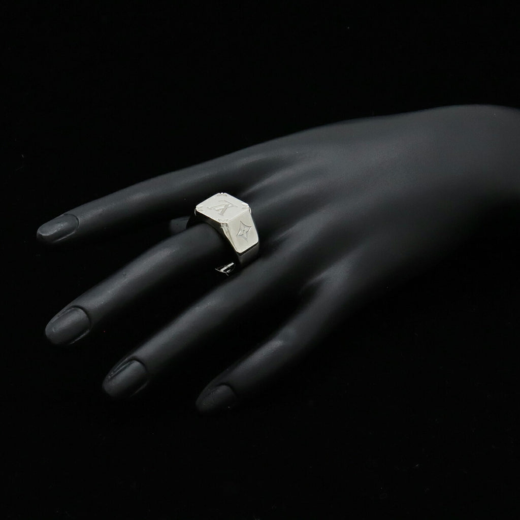 Louis Vuitton Silver Metal Band Ring (Pre-Owned)
