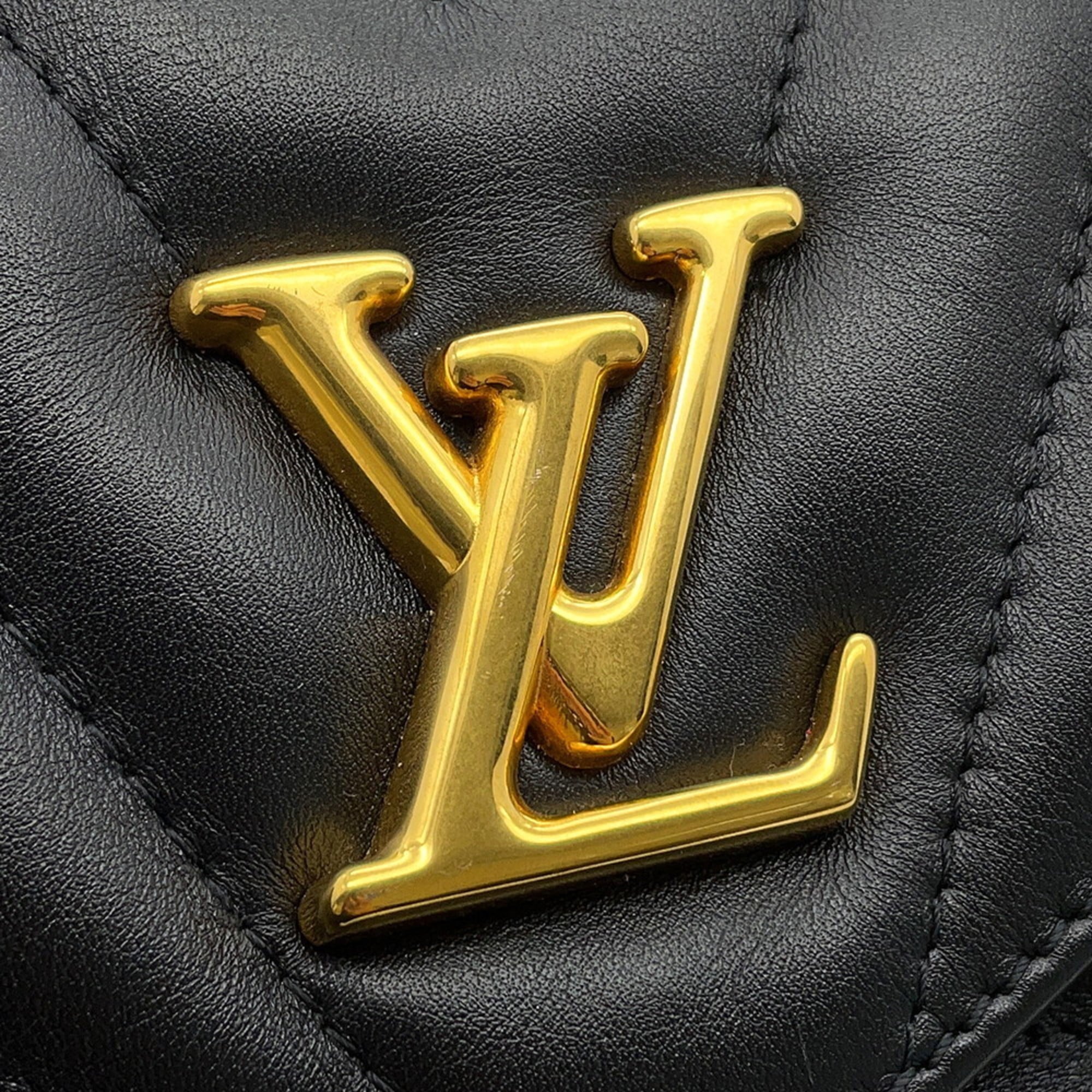 Louis Vuitton Black Noir Exotic Leather Handbag Shoulder Bag (Pre-Owned)