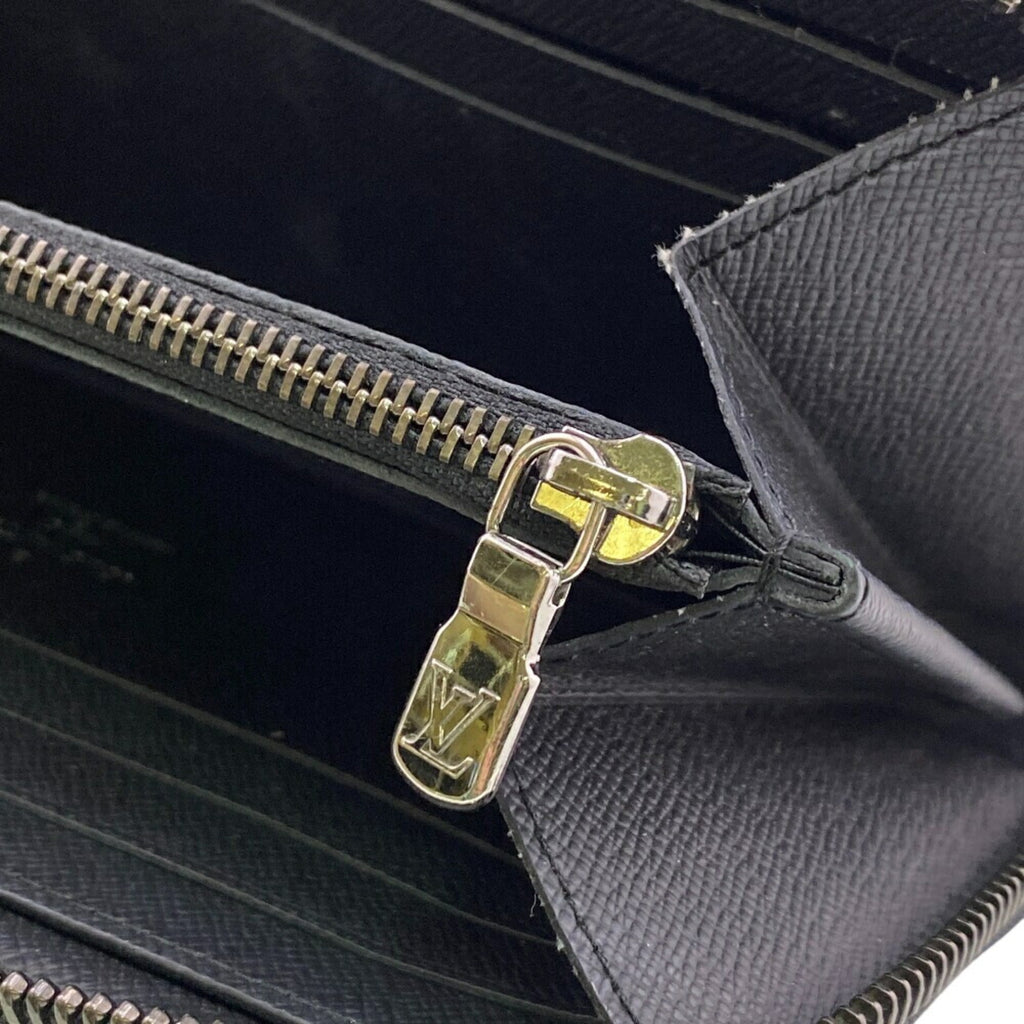 Louis Vuitton Black Leather Long Wallet (Bi-Fold) (Pre-Owned)