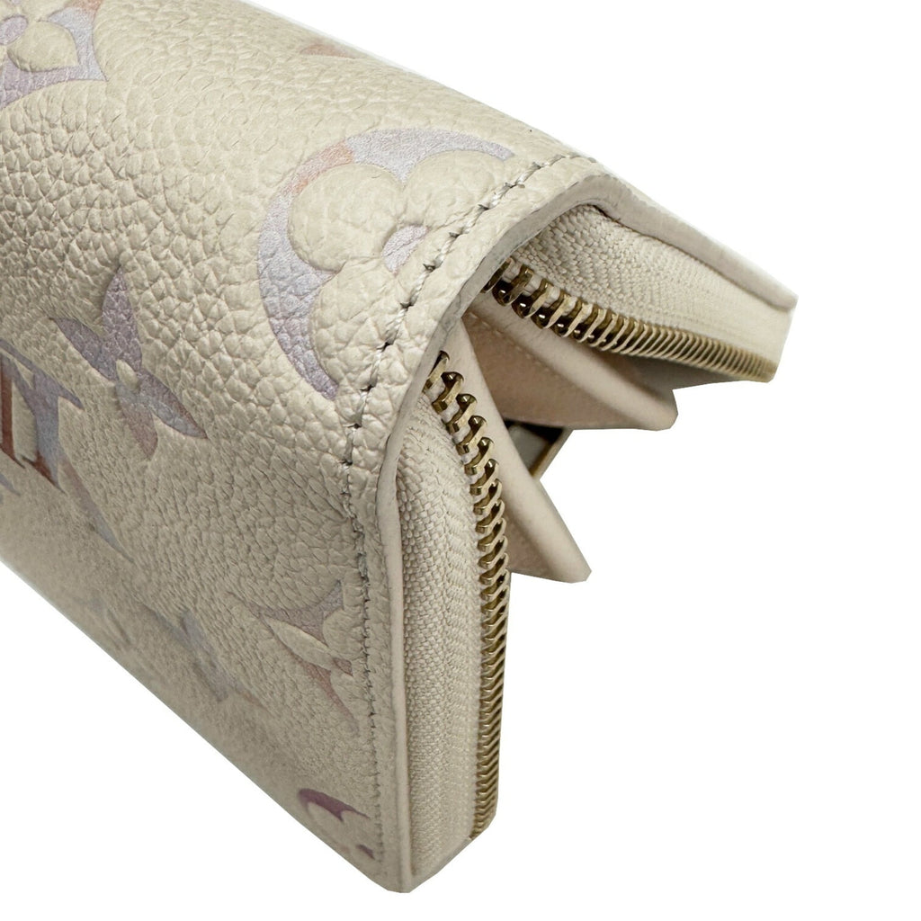 Louis Vuitton Beige Leather Long Wallet (Bi-Fold) (Pre-Owned)