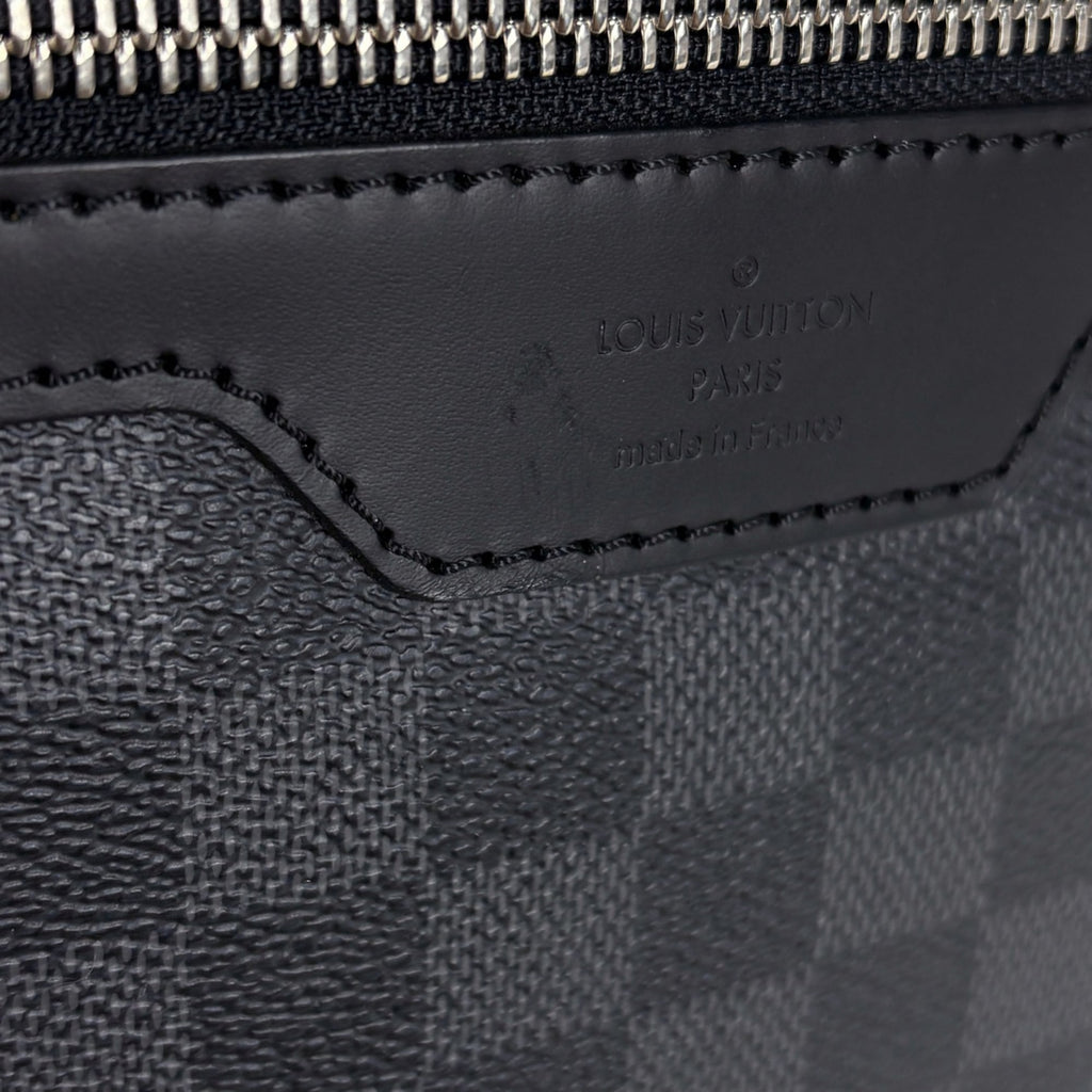Louis Vuitton Black Damier Graphite Shoulder Bag (Pre-Owned)
