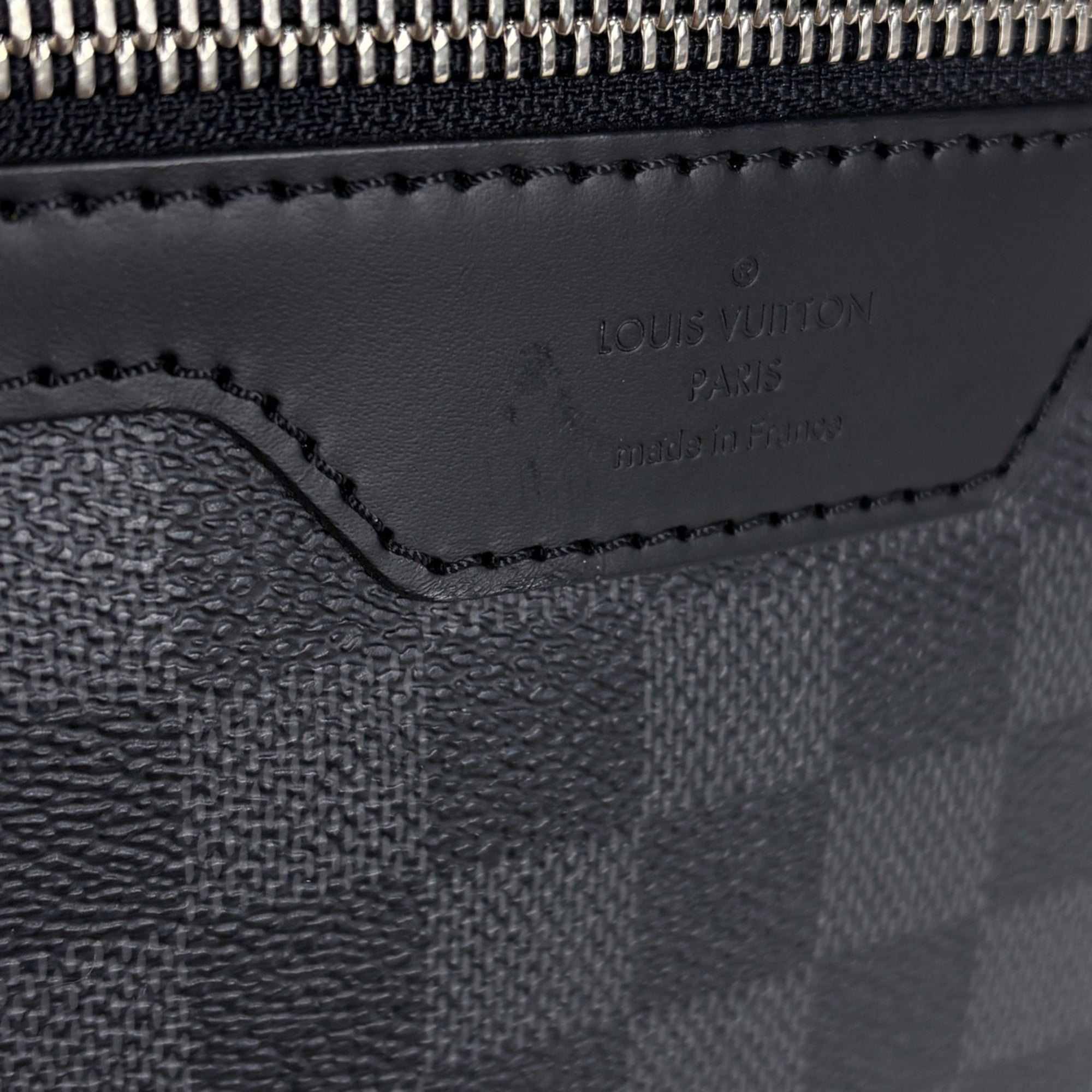 Louis Vuitton Black Damier Graphite Shoulder Bag (Pre-Owned)