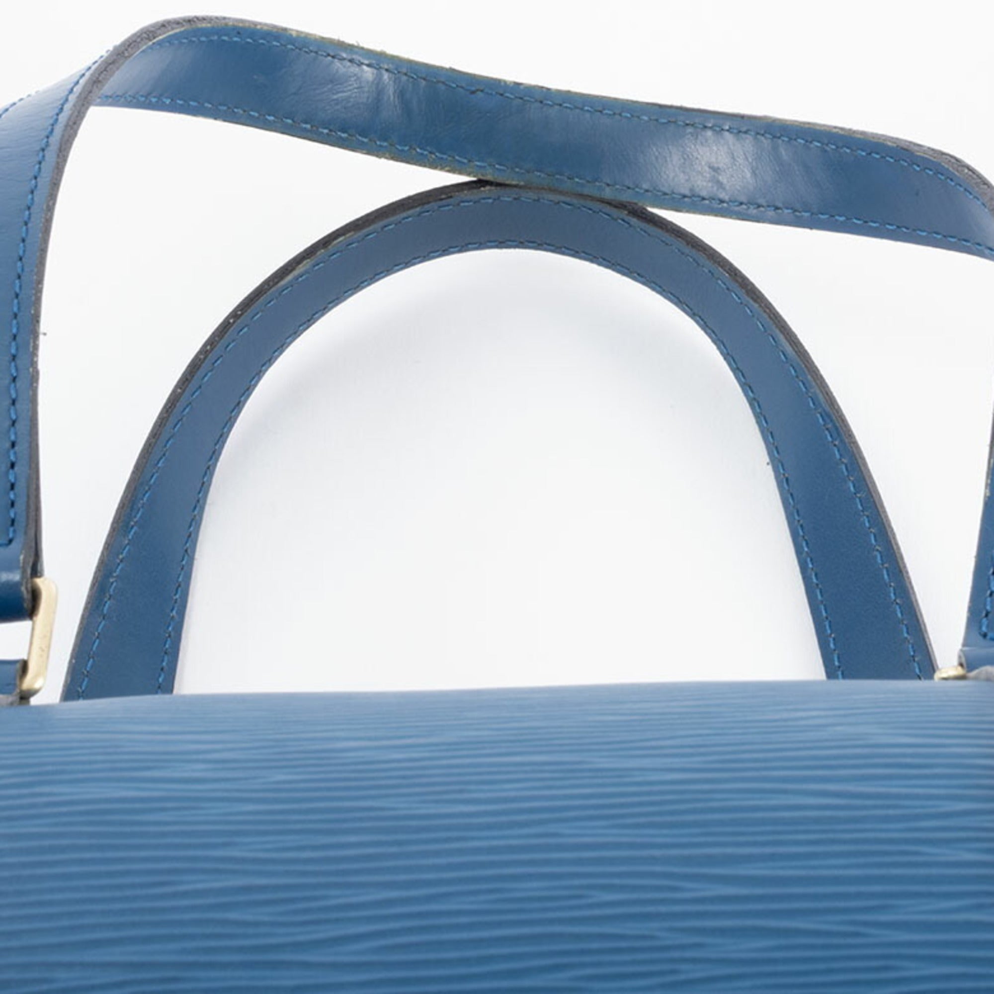 Louis Vuitton Epi Toledo Blue Epi Leather Handbag (Pre-Owned)