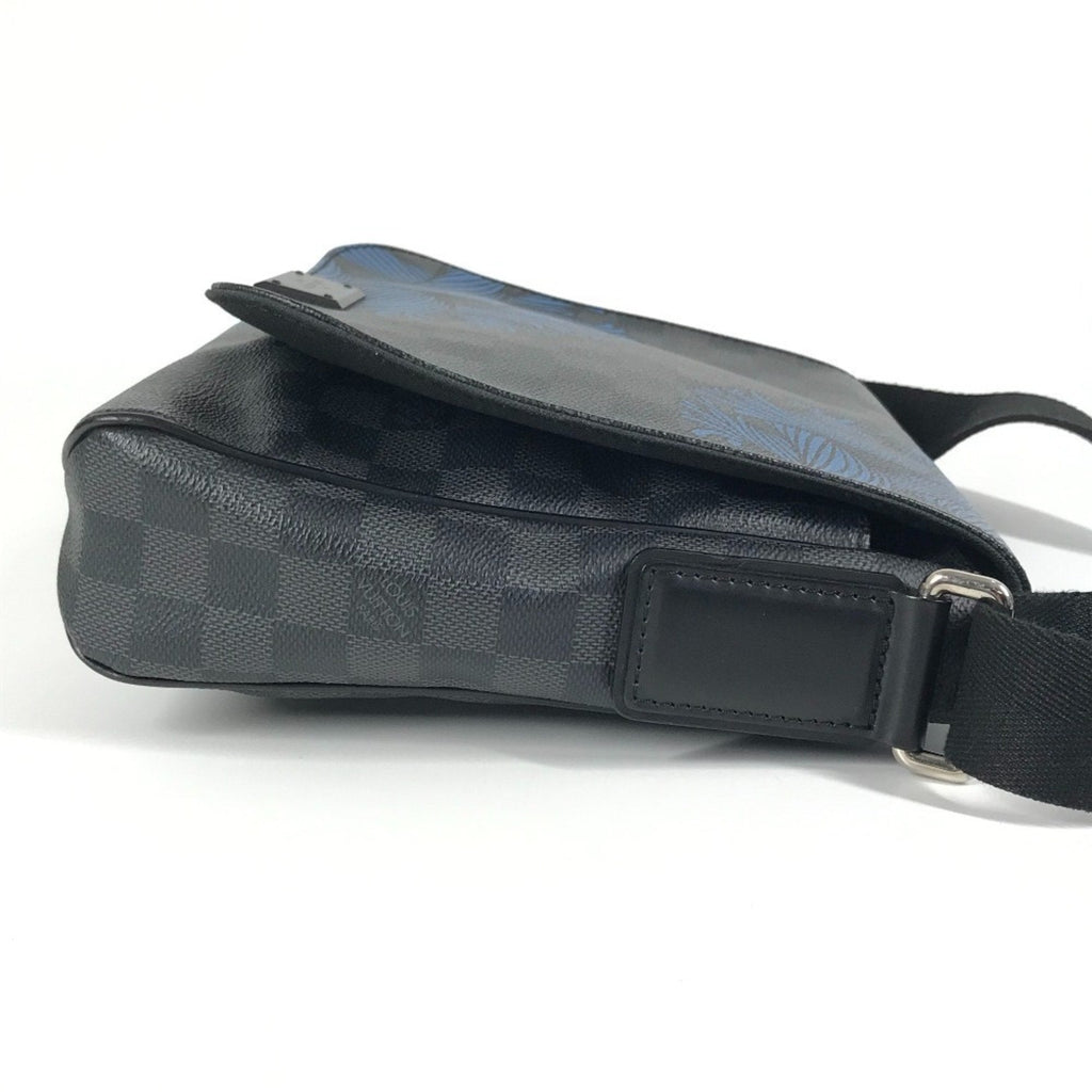 Louis Vuitton Black Blue Damier Graphite Messenger Bag Shoulder Bag (Pre-Owned)