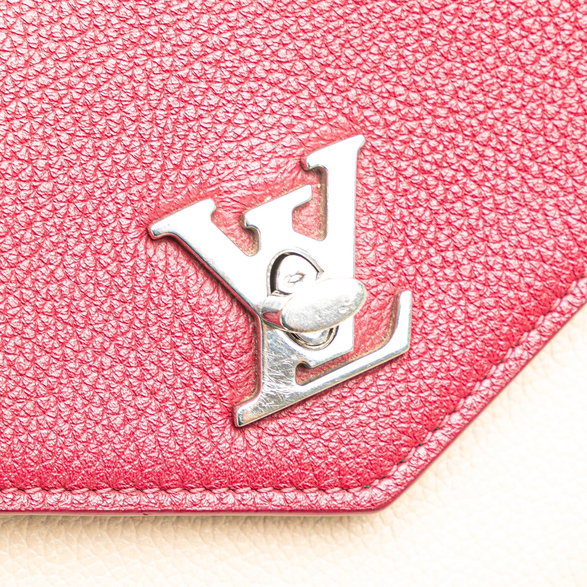 Mylockme Chain Pochette Leather