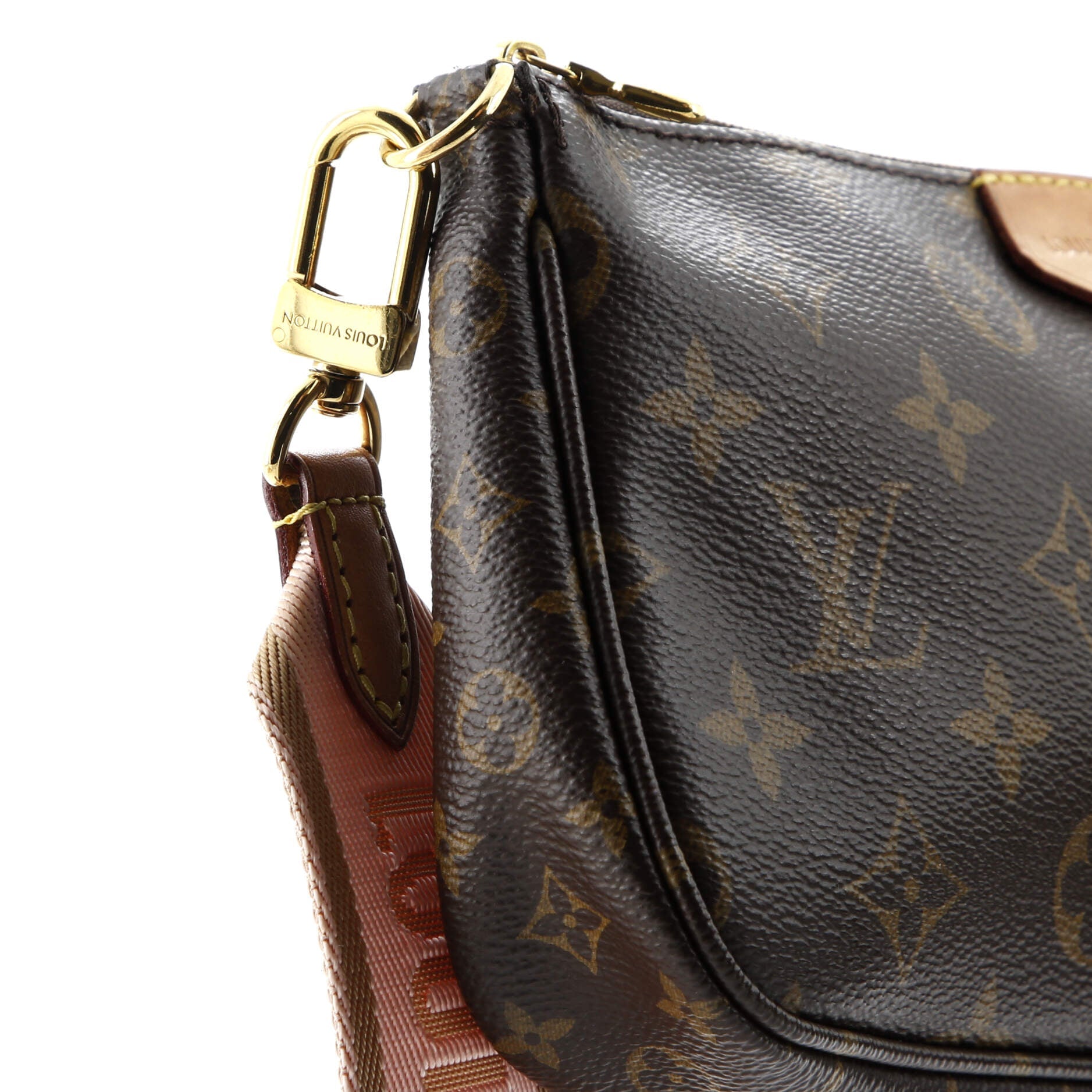 Multi Pochette Accessoires Monogram Canvas