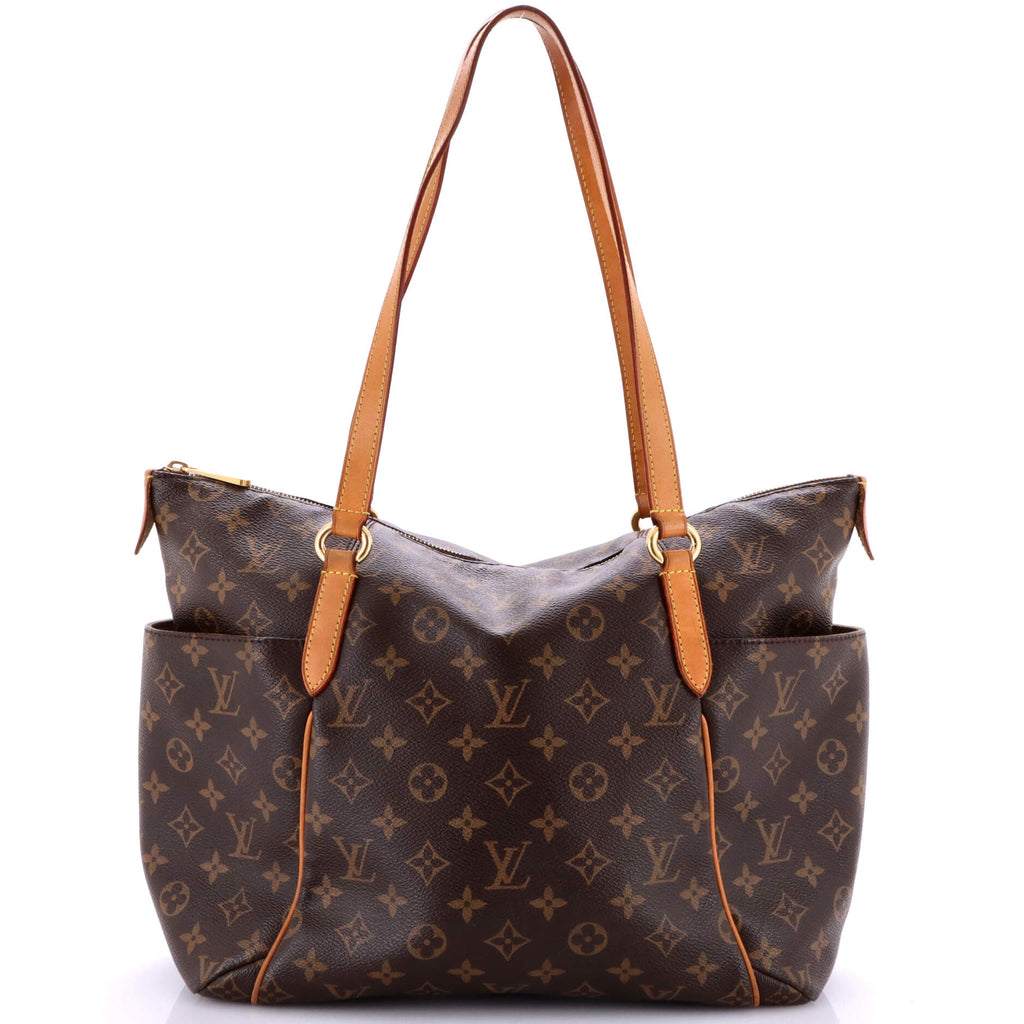 Totally Handbag Monogram Canvas MM