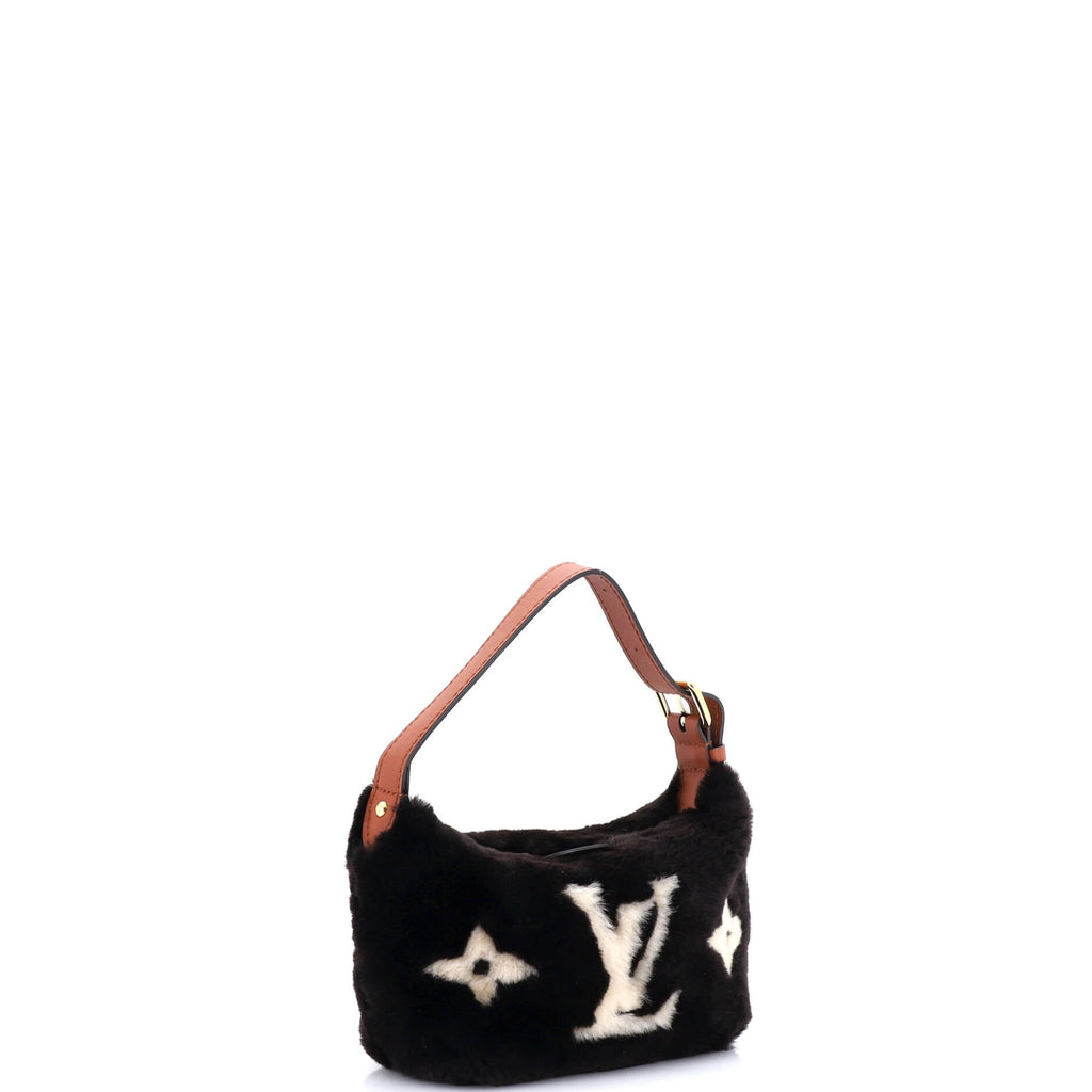 Hills Pochette Monogram Giant Teddy Fleece