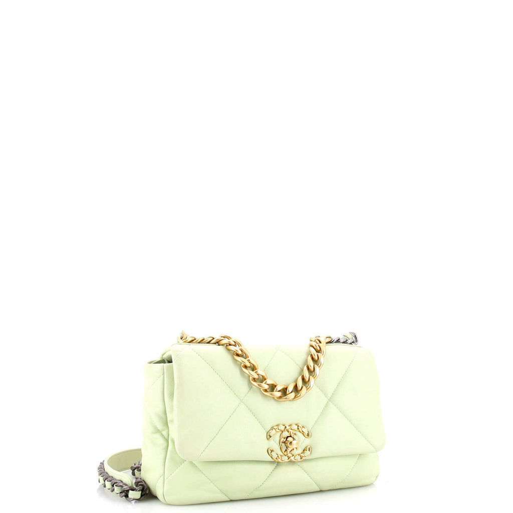 19 Flap Bag Quilted Leather Medium