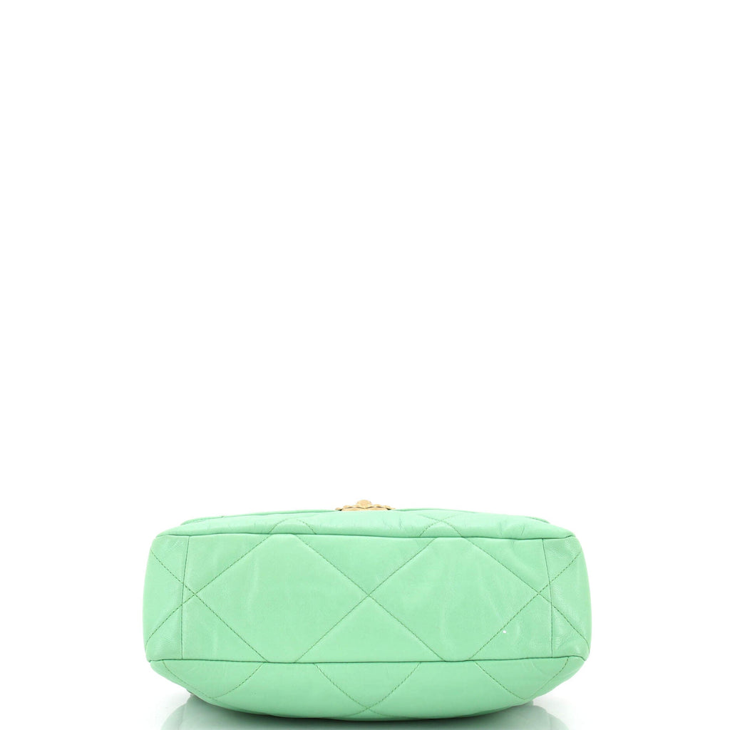 19 Flap Bag Quilted Leather Large