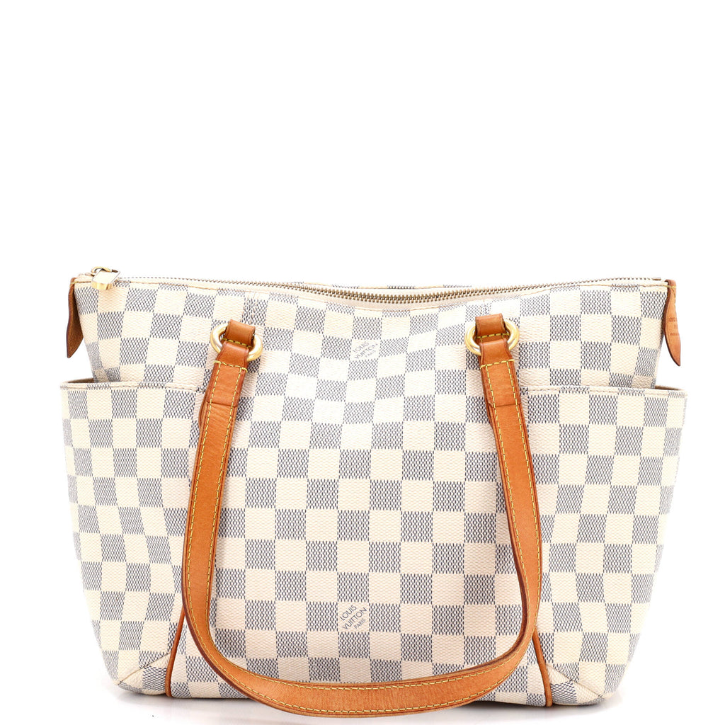 Totally Handbag Damier PM