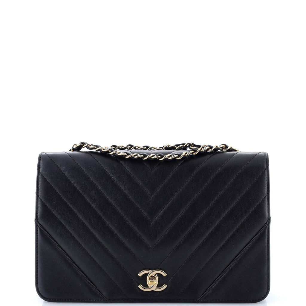 Statement Flap Bag Chevron Calfskin Medium