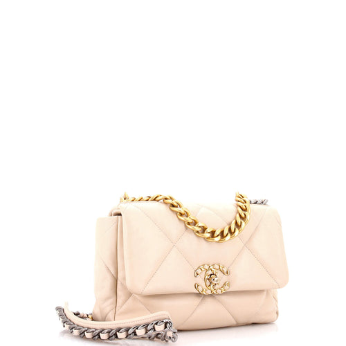 19 Flap Bag Quilted Leather Medium