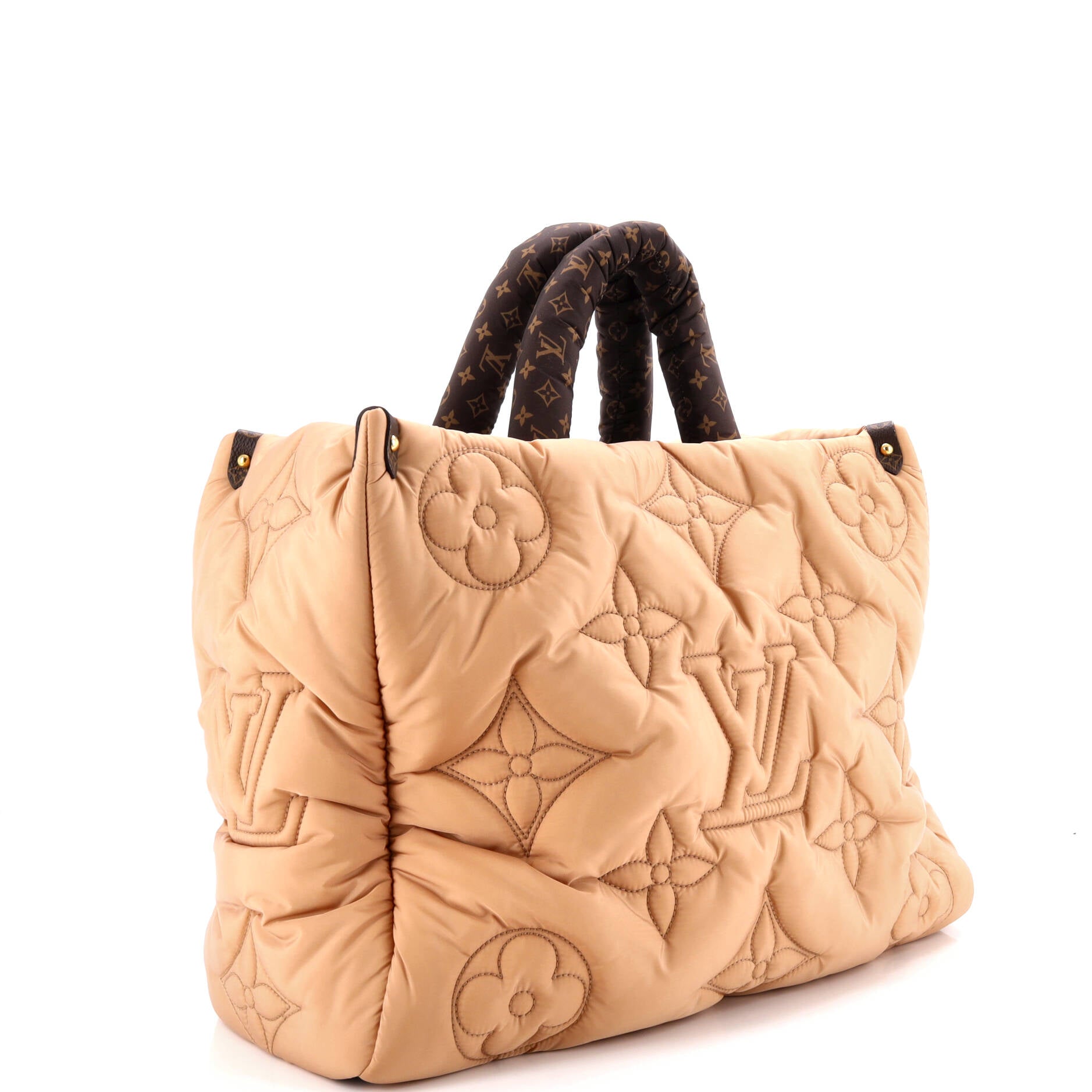 Pillow OnTheGo Tote Monogram Quilted Econyl Nylon GM
