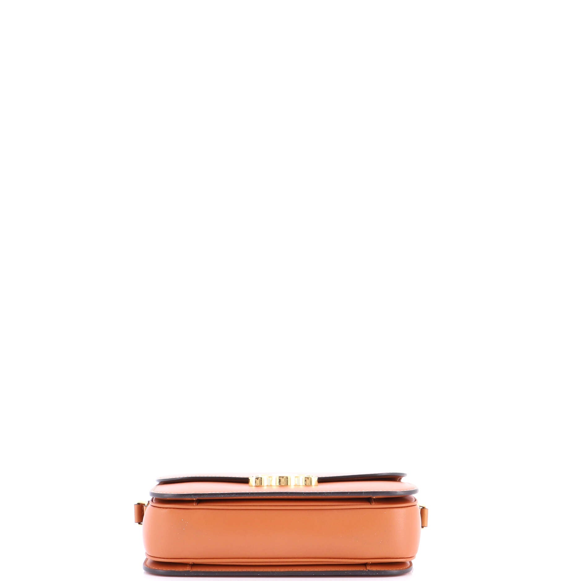 Triomphe Shoulder Bag Smooth Calfskin Medium