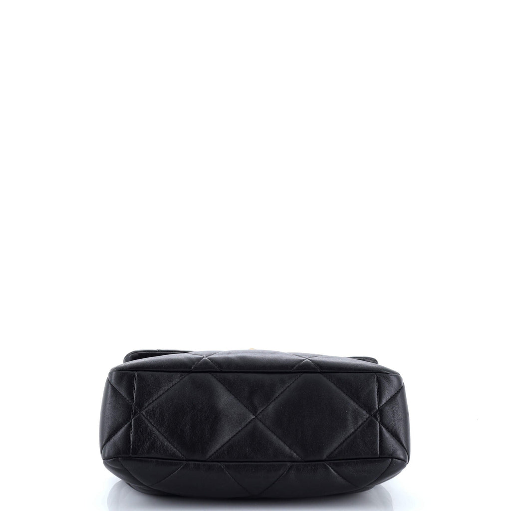 19 Flap Bag Quilted Leather Large