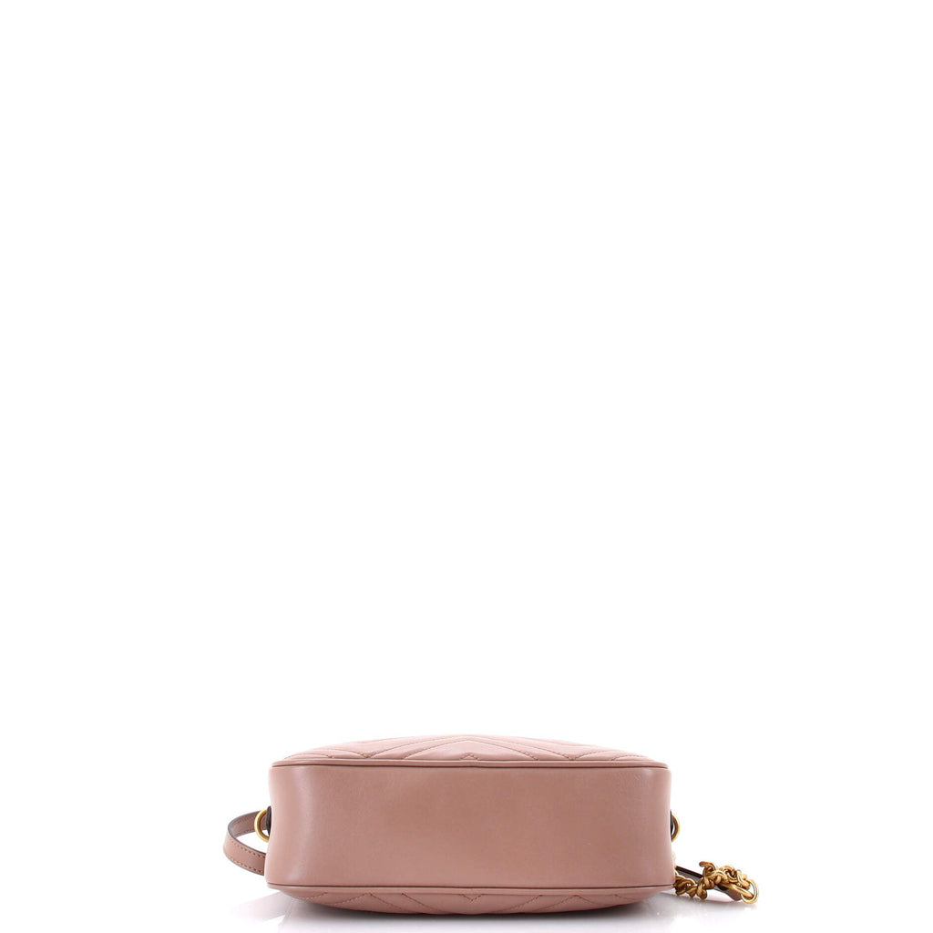 GG Marmont Shoulder Bag Matelasse Leather Small