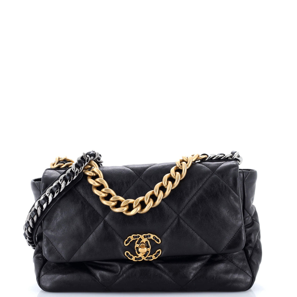 19 Flap Bag Quilted Leather Medium