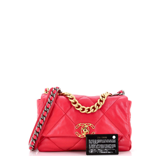 19 Flap Bag Quilted Leather Medium