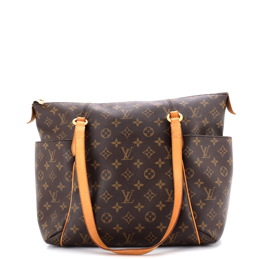 Totally Handbag Monogram Canvas MM