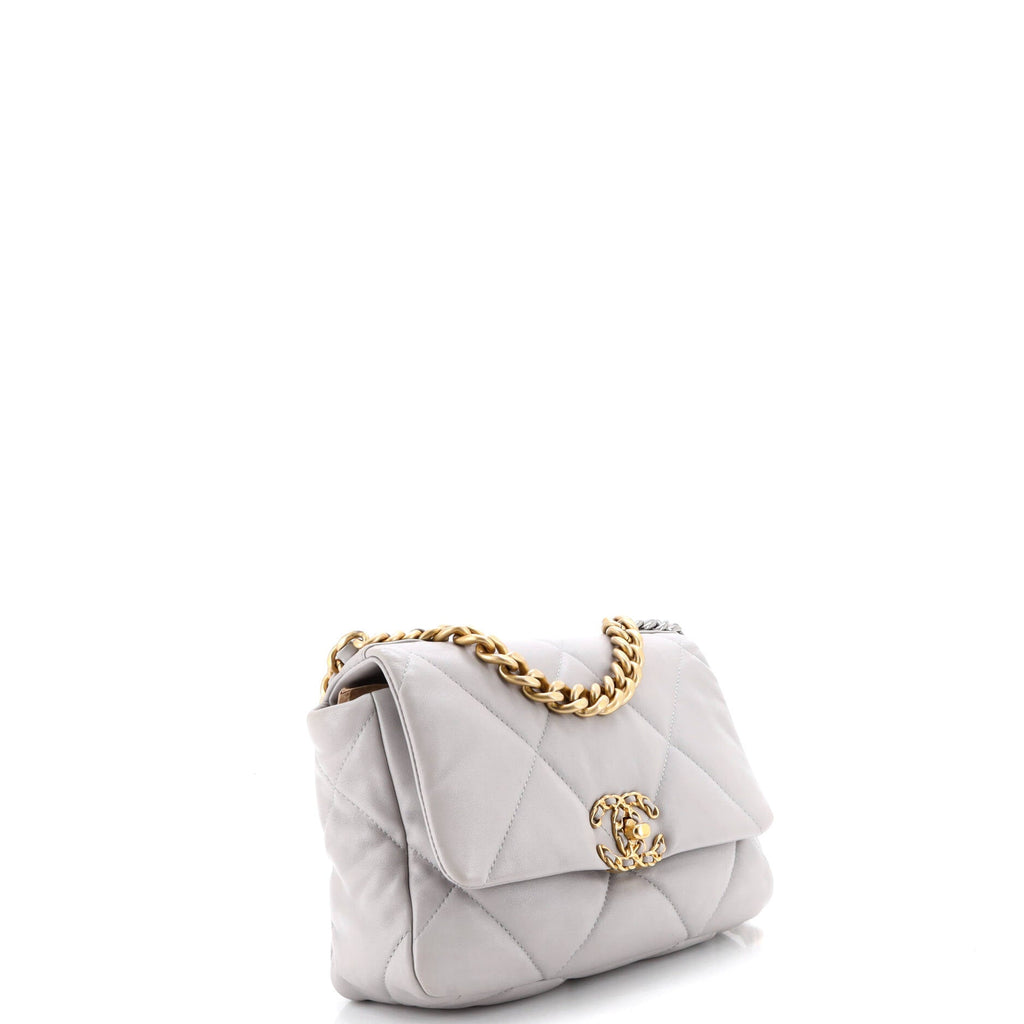 19 Flap Bag Quilted Leather Medium
