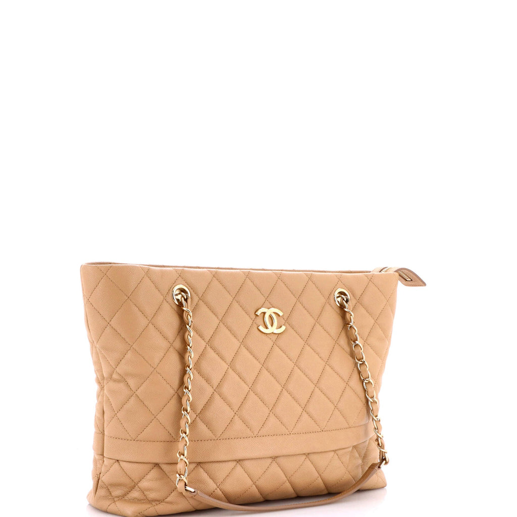 Rolled Up Tote Quilted Caviar