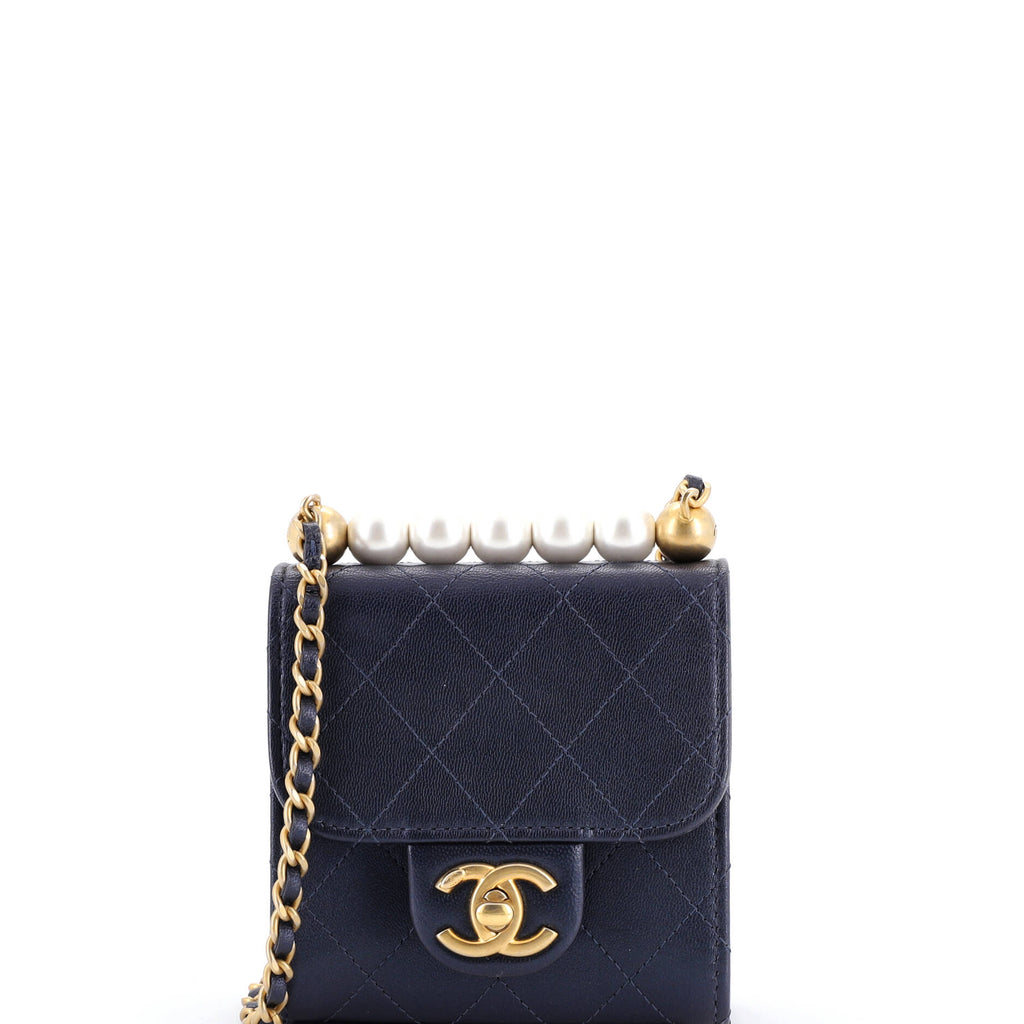Chic Pearls Flap Clutch with Chain Quilted Goatskin Mini