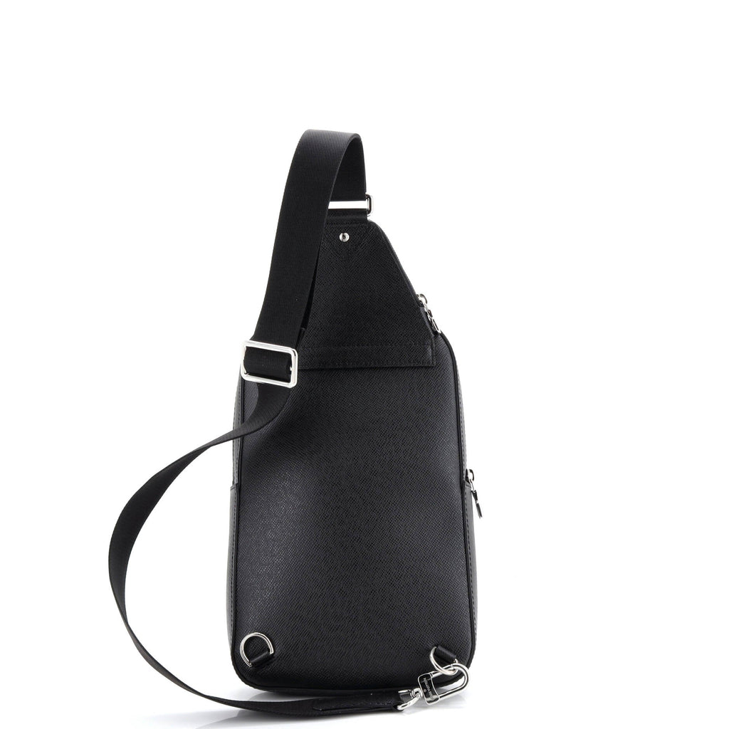 Avenue Sling Bag NM Taiga Leather