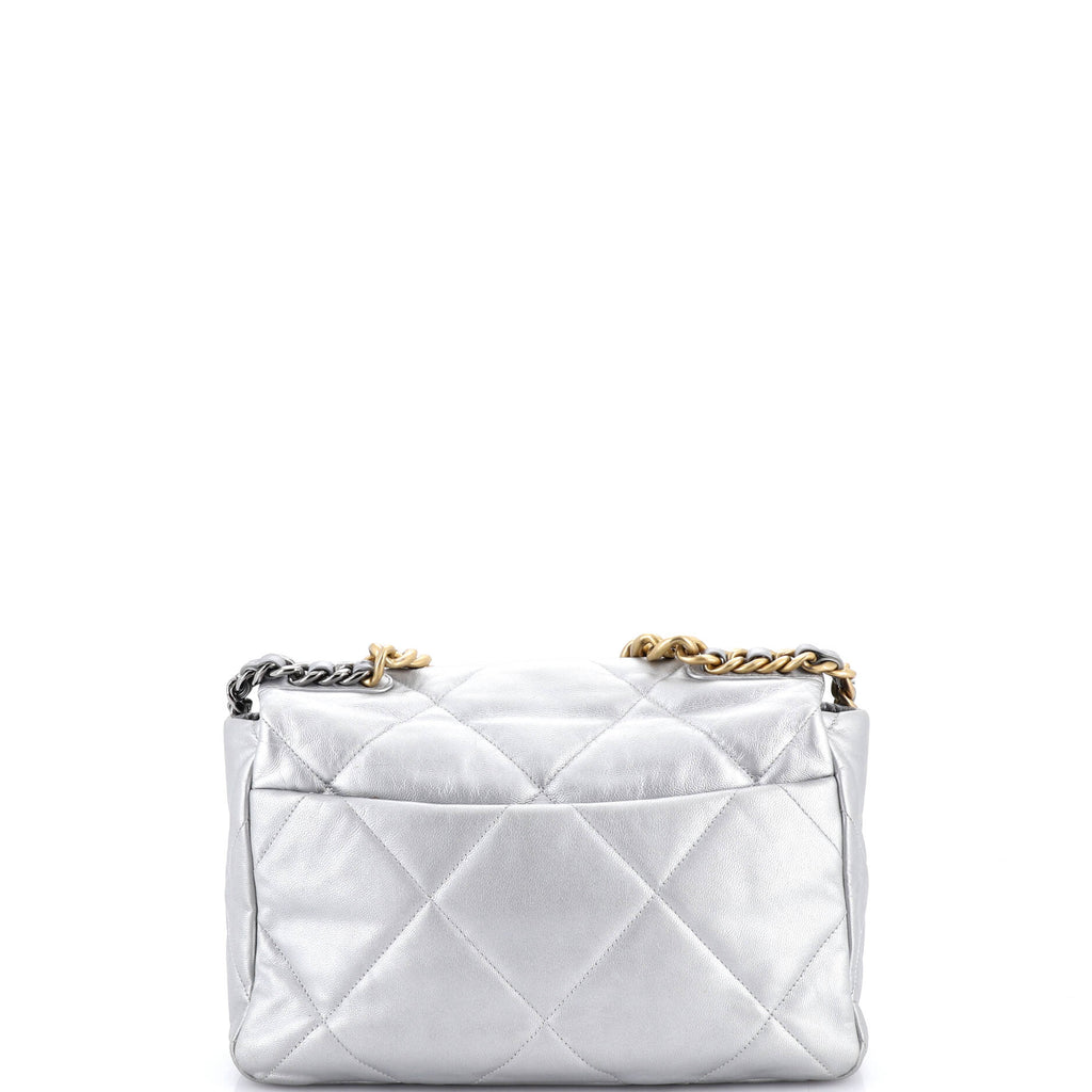 19 Flap Bag Quilted Leather Large
