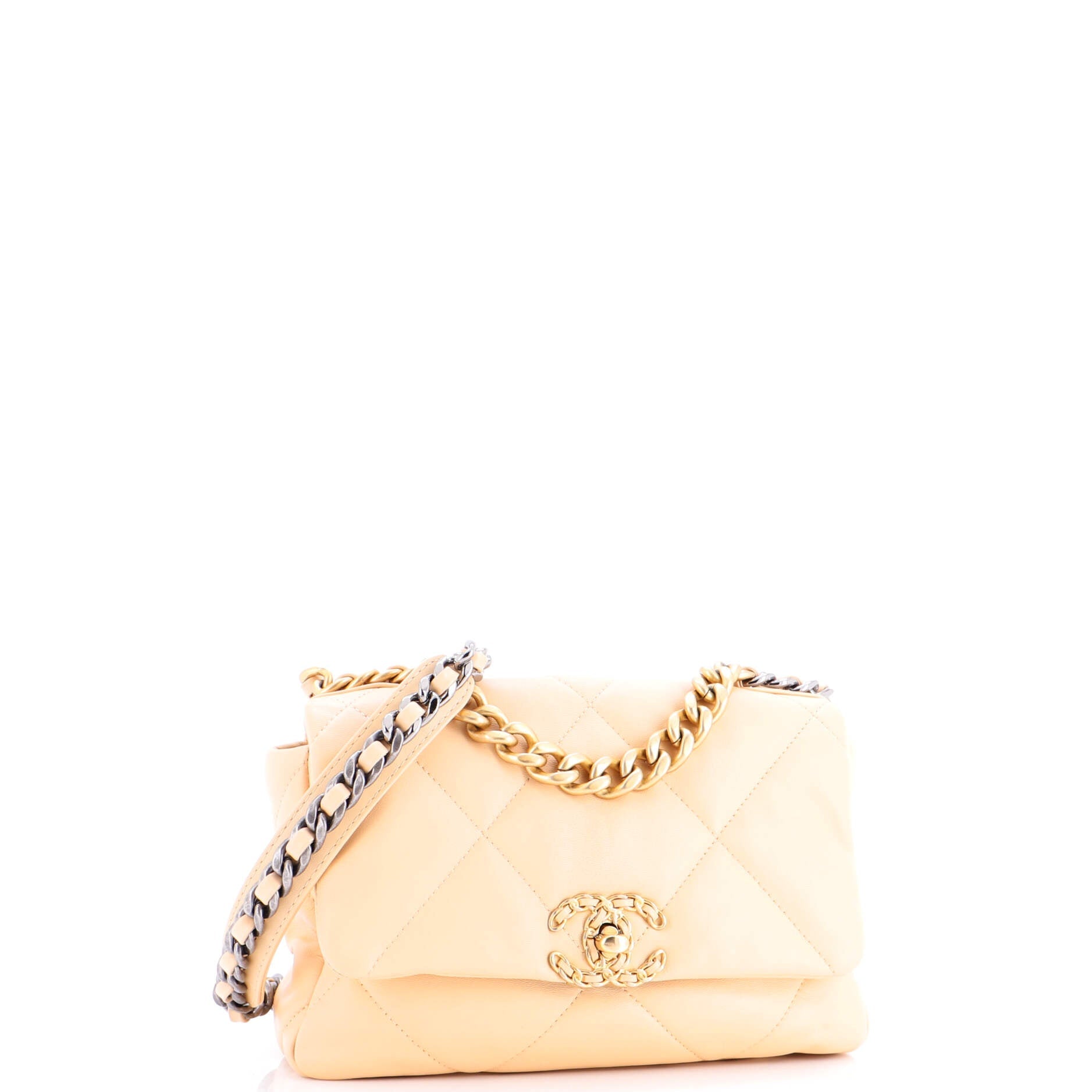 19 Flap Bag Quilted Leather Medium