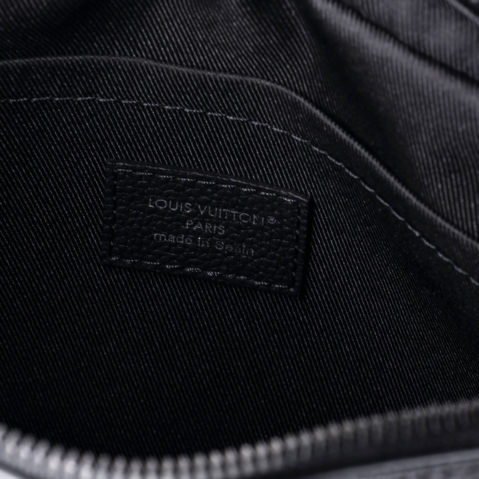 Nil NM Messenger Bag Damoflage Black Coated Canvas