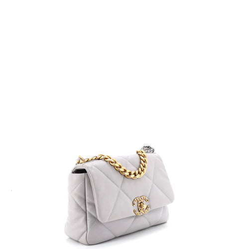 19 Flap Bag Quilted Leather Medium