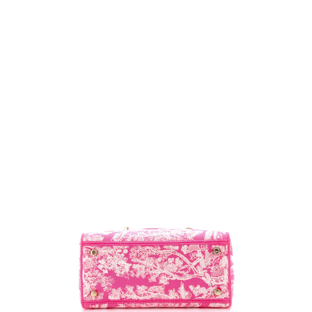Lady D-Lite Bag Embroidered Canvas Medium